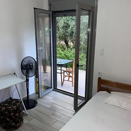 Holiday home Cretanbluebungalowchania